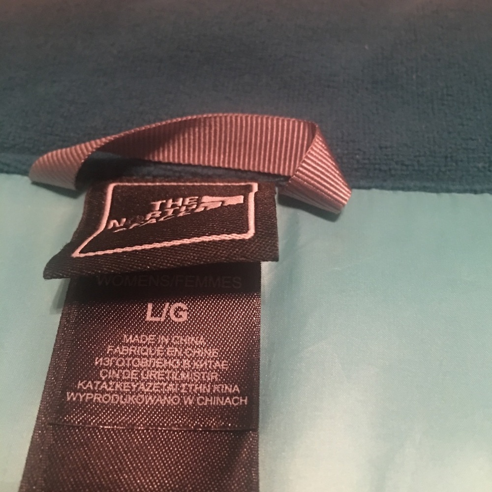 North Face Jacket 🧥 - Picture 6 of 6